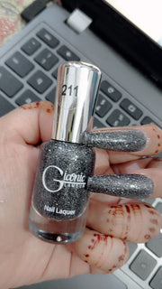 CR Gliter nail paint