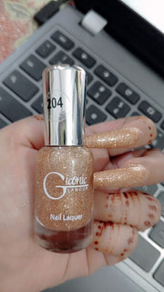 CR Gliter nail paint